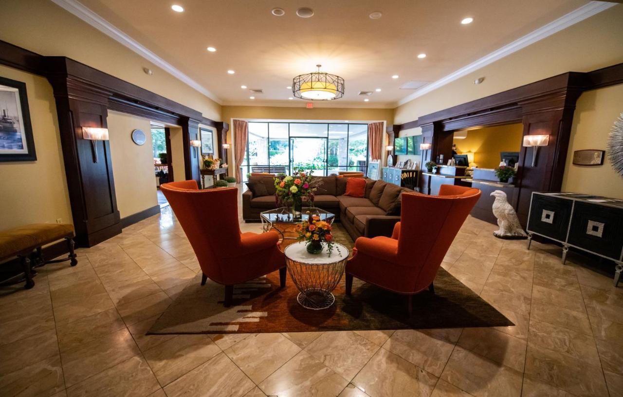 Holiday Inn Bar Harbor Regency Hotel By Ihg Esterno foto