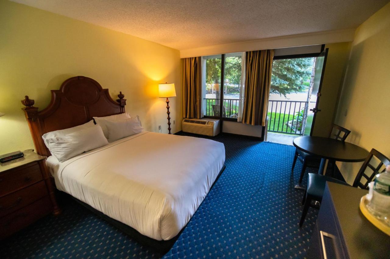 Holiday Inn Bar Harbor Regency Hotel By Ihg Esterno foto