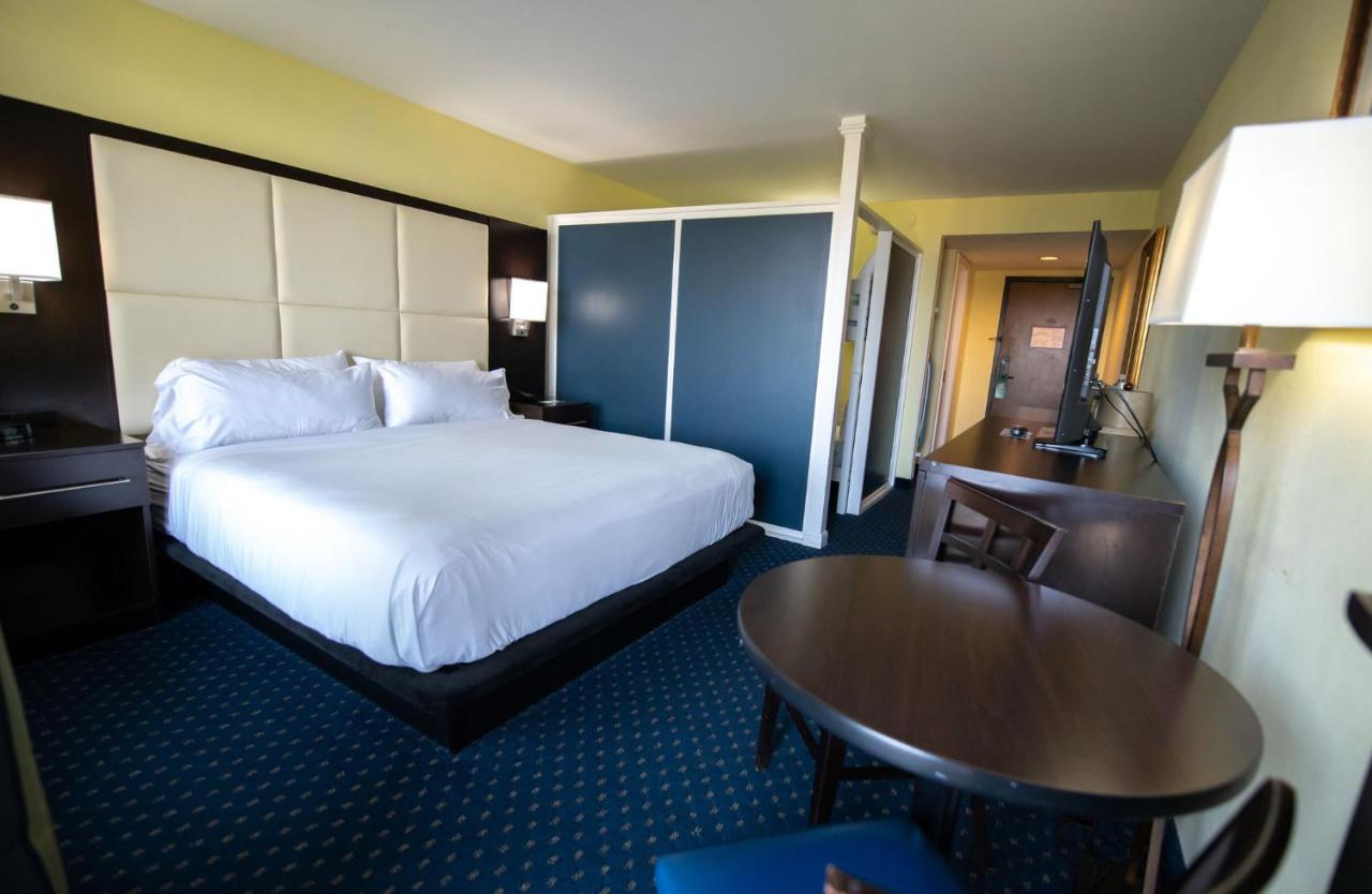 Holiday Inn Bar Harbor Regency Hotel By Ihg Esterno foto