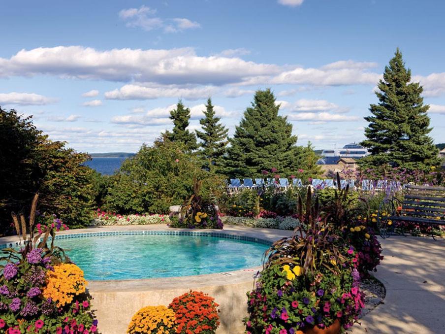Holiday Inn Bar Harbor Regency Hotel By Ihg Esterno foto