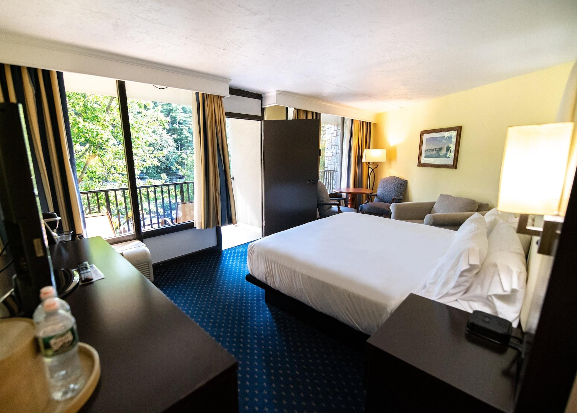 Holiday Inn Bar Harbor Regency Hotel By Ihg Esterno foto